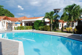  Hotel Villa Ricaurte  Хирардот